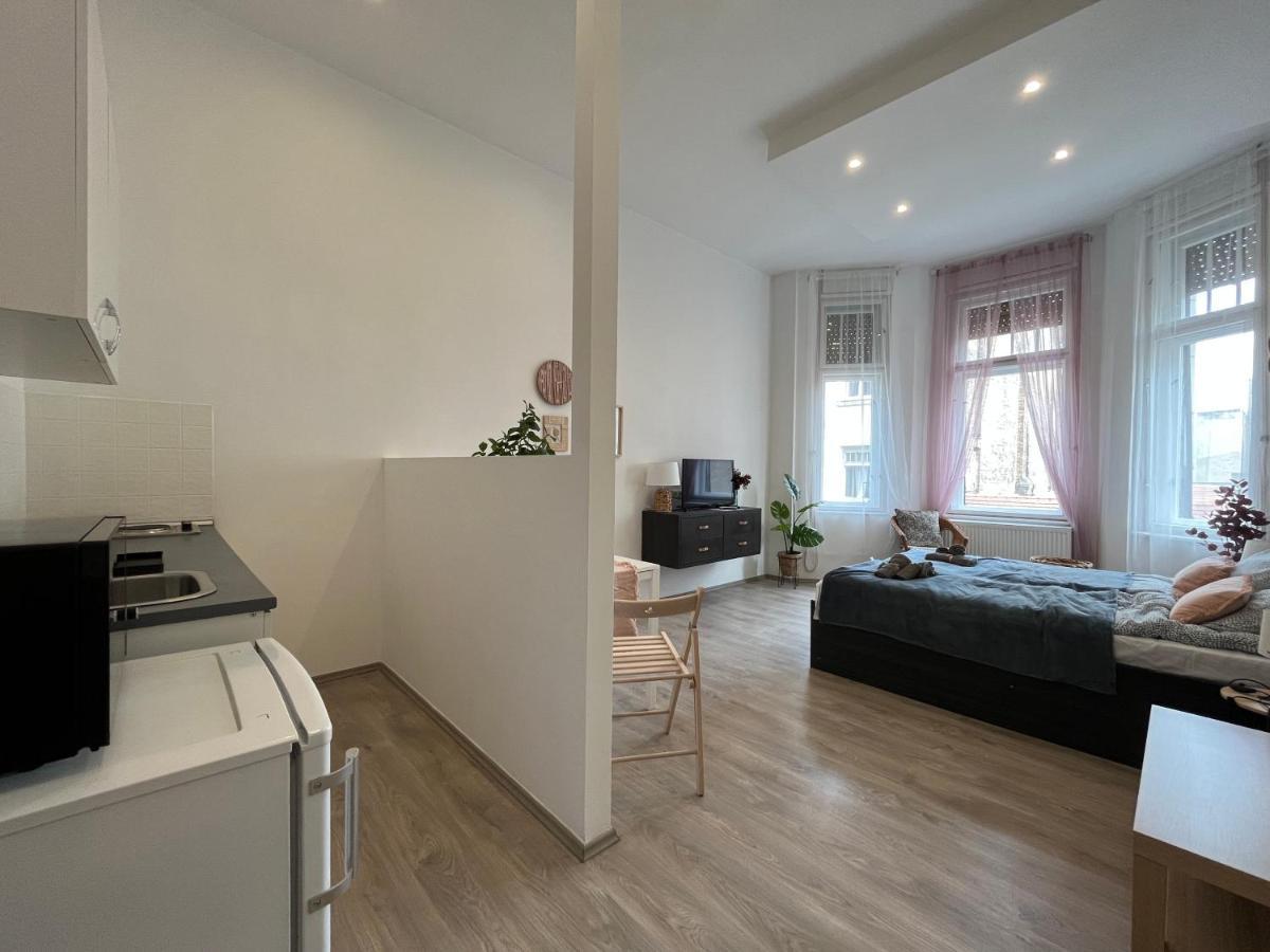 D58 Apartments In The City Center Budapest Exterior photo
